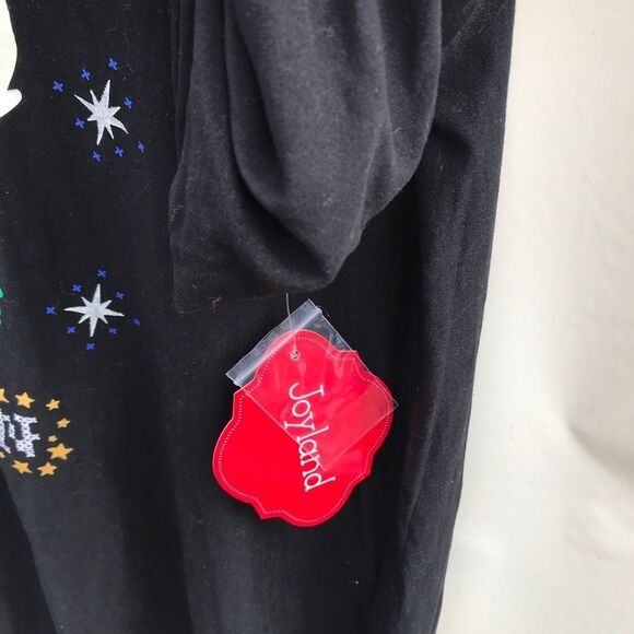 C & B Sport by Croft and Barrow Women's And Joyland Christmas Shirts Size small - Picture 6 of 11